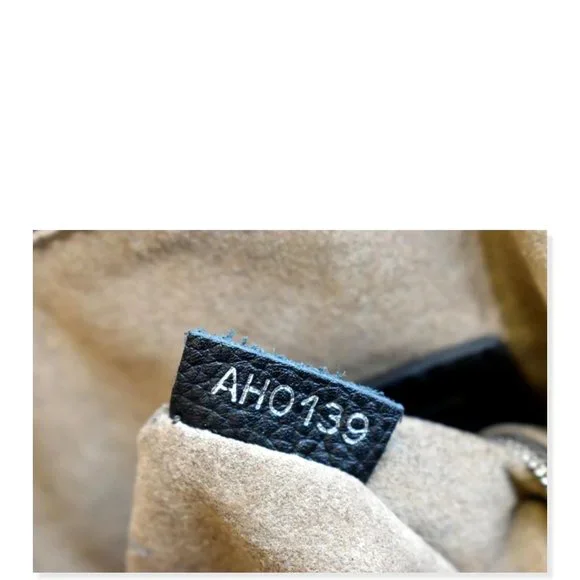 LOUIS VUITTON  Babylone Monogram Mahina Leather Chain Shoulder Bag Black - Picture 10 of 12